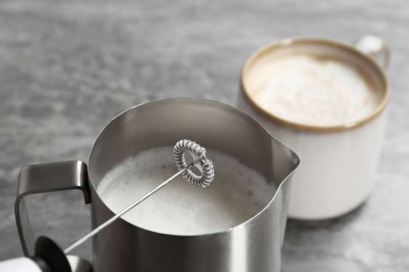 froth milk