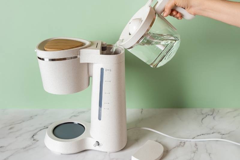 How to Use a Drip Coffee Maker Tips For Coffee Connoisseurs