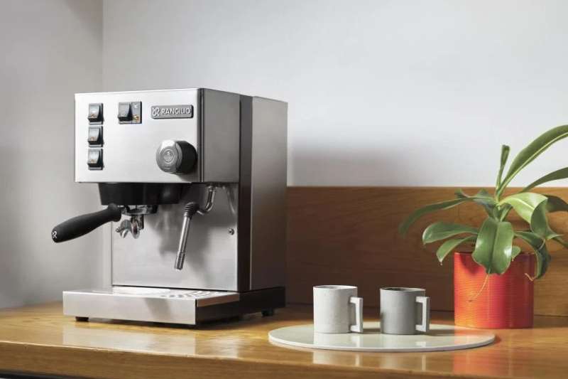 Rancilio Silvia (semi automatic espresso machine)