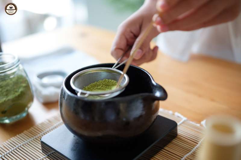 Sift Matcha Powder