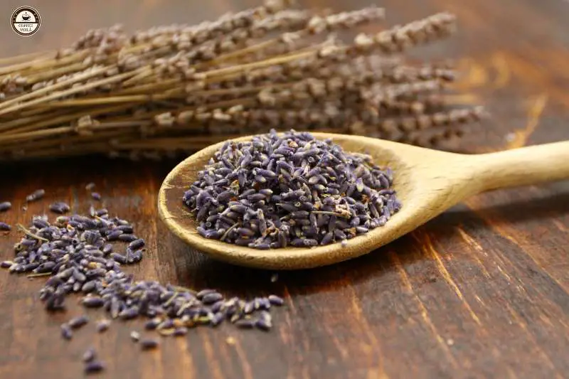 dried culinary lavender