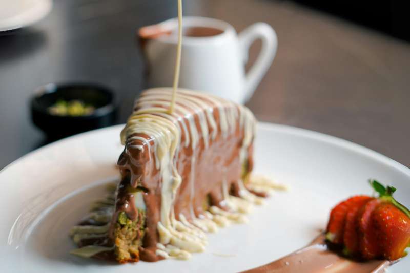 white chocolate drizzle over cakes and other items