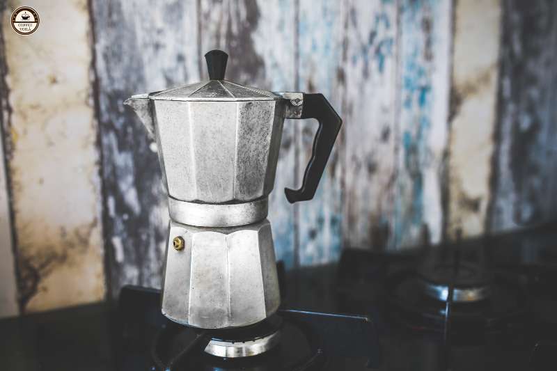 moka pot hisses loudly